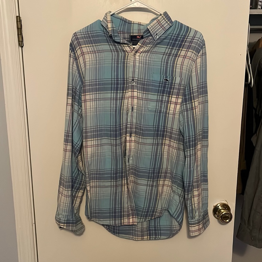 Vineyard Vines Button Down - image 1